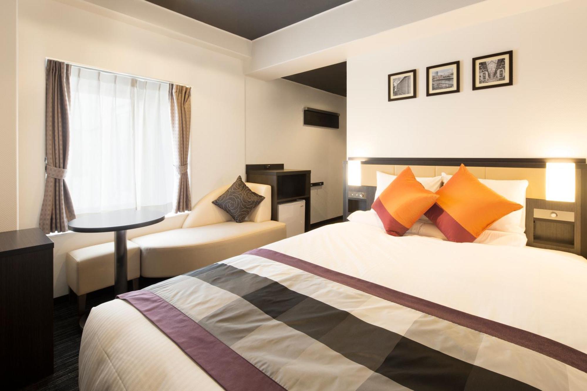Hotel Mystays Shinsaibashi Osaka Buitenkant foto