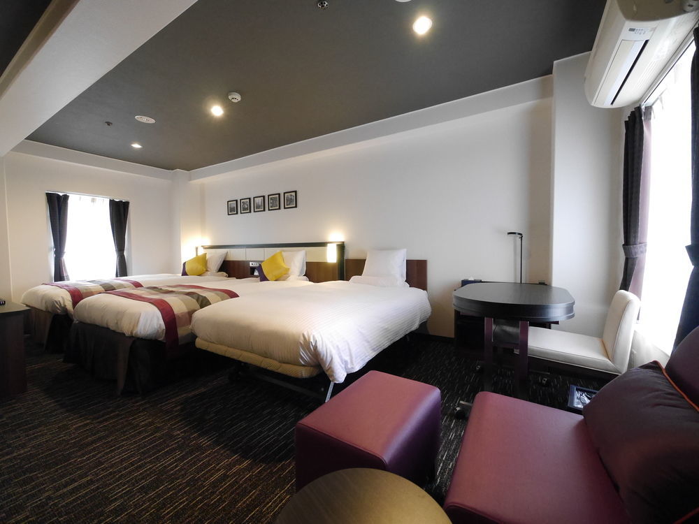 Hotel Mystays Shinsaibashi Osaka Buitenkant foto